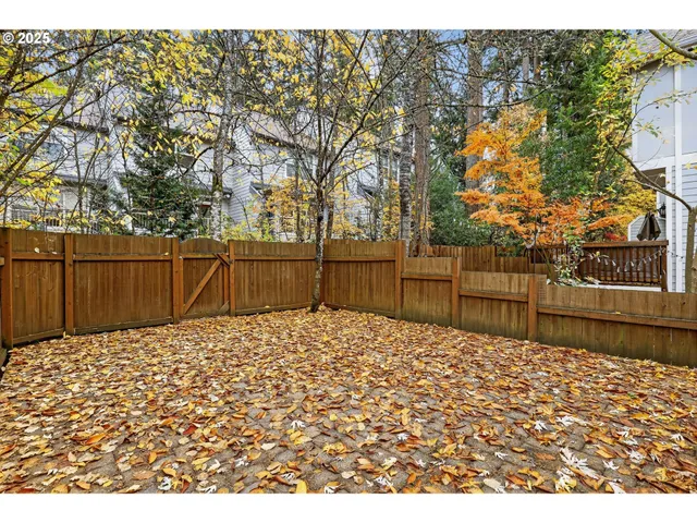 $410,500 | 2052 Northeast 49th Way, Unit 4H, Hillsboro, OR 97124