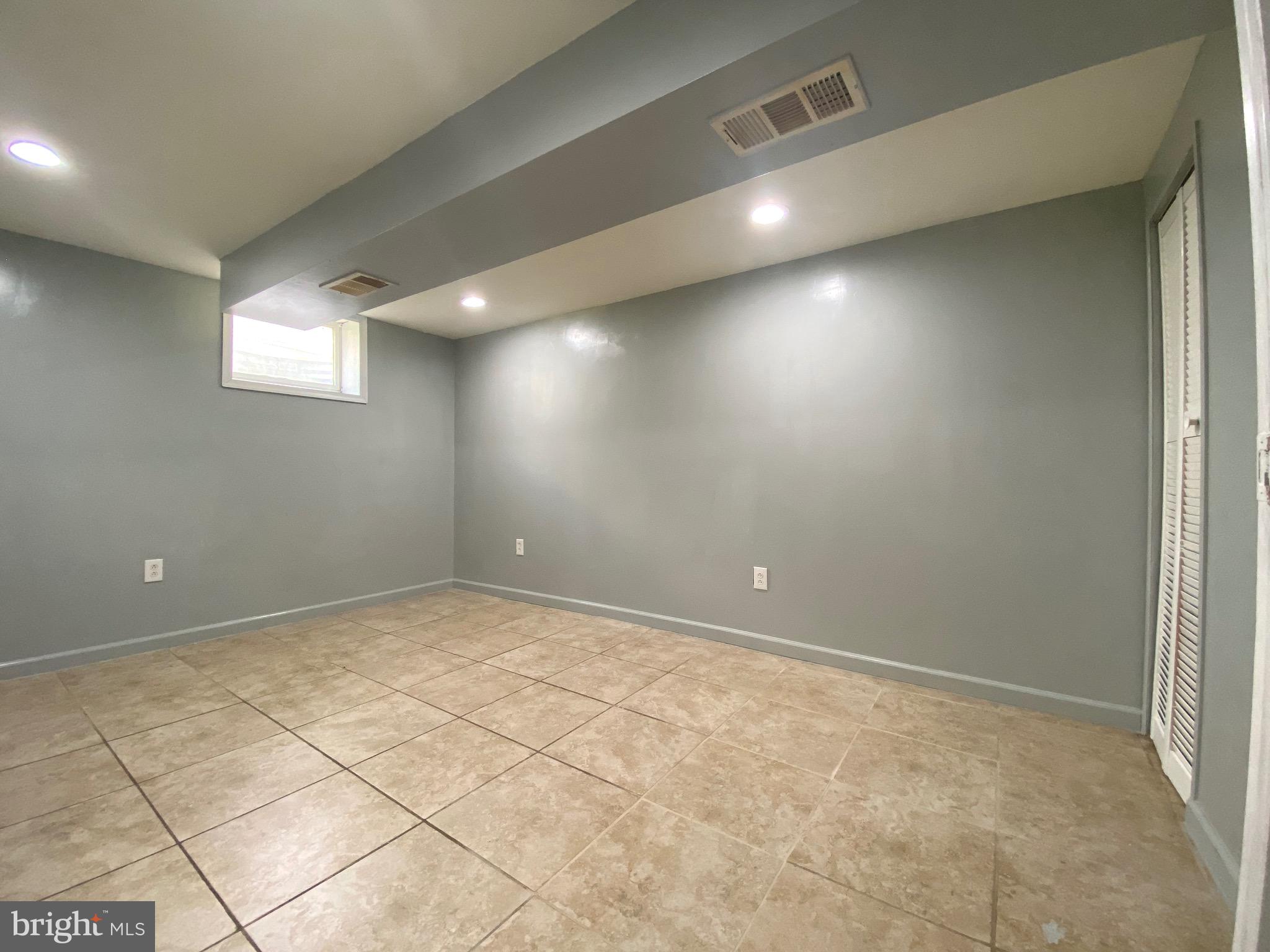 18 1st Light Court Rosedale, MD 21237 - Photo 19 of 29 a view of an empty room