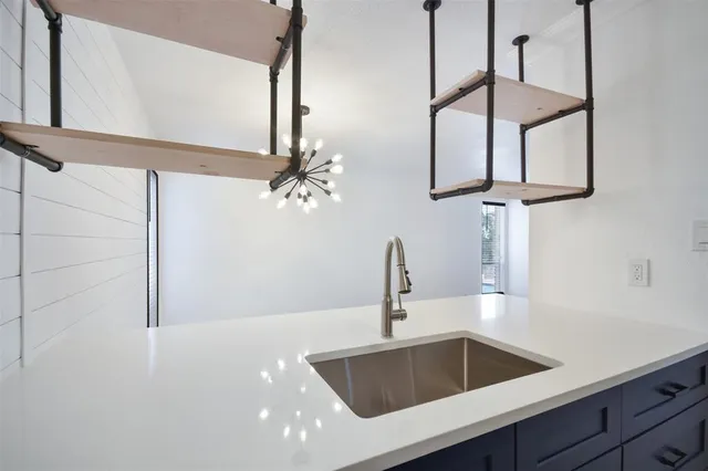 $1,350 | 3431 North Hills Drive, Unit 126, Austin, TX 78731