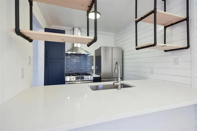 $1,350 | 3431 North Hills Drive, Unit 126, Austin, TX 78731