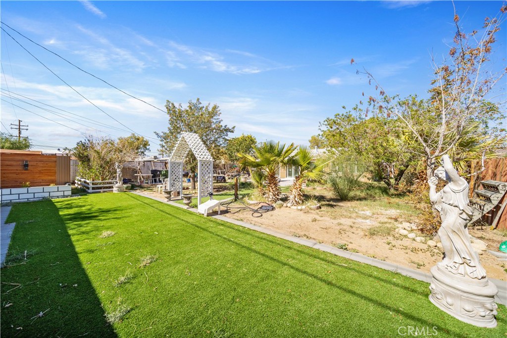 225 West French Avenue Ridgecrest, CA 93555 - Photo 36 of 96