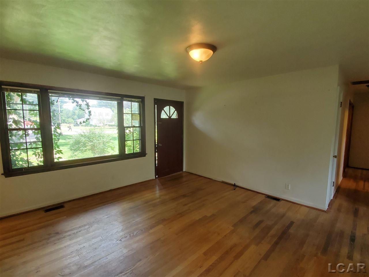 3657 Consear Road Lambertville, MI 48144 - Photo 2 of 49 50050545-1.JPG