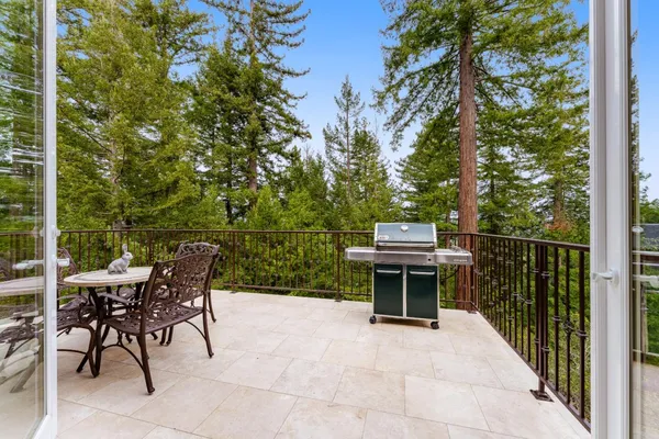 $3,495,000 | 608 Lassen Park Court, Scotts Valley, CA 95066