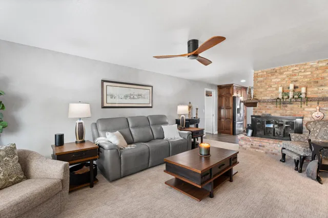 $392,000 | 957 Miles Drive, Worthington, MN 56187