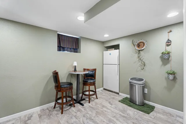 $392,000 | 957 Miles Drive, Worthington, MN 56187