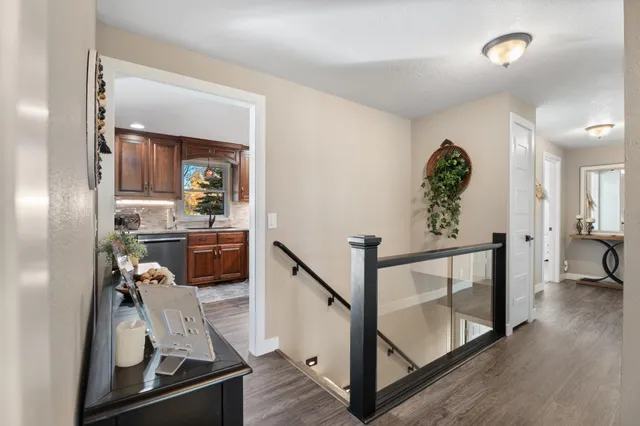 $392,000 | 957 Miles Drive, Worthington, MN 56187