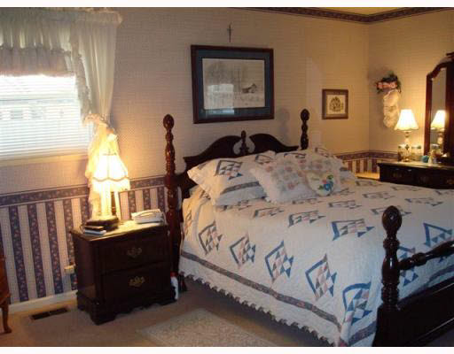 1376 Riding Mall South Bend, IN 46614 - Photo 8 of 12 Gallery Image 8