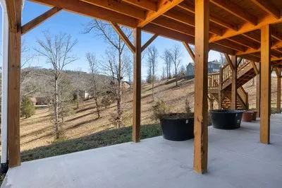 $774,900 | 405 Lola Drive, Blairsville, GA 30512