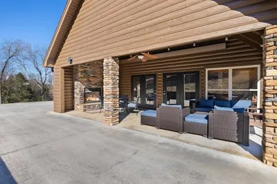 $774,900 | 405 Lola Drive, Blairsville, GA 30512