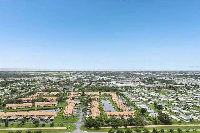 $235,000 | 335 3 Lakes Lane, Unit B, Venice, FL 34285