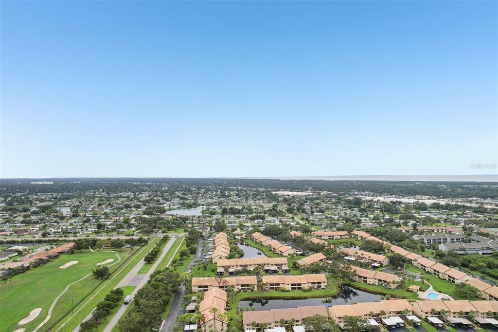 335 3 Lakes Lane, Unit B Venice, FL 34285 - Photo 34 of 49