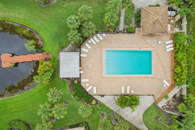 $235,000 | 335 3 Lakes Lane, Unit B, Venice, FL 34285