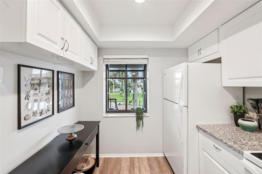 335 3 Lakes Lane, Unit B Venice, FL 34285 - Photo 7 of 49