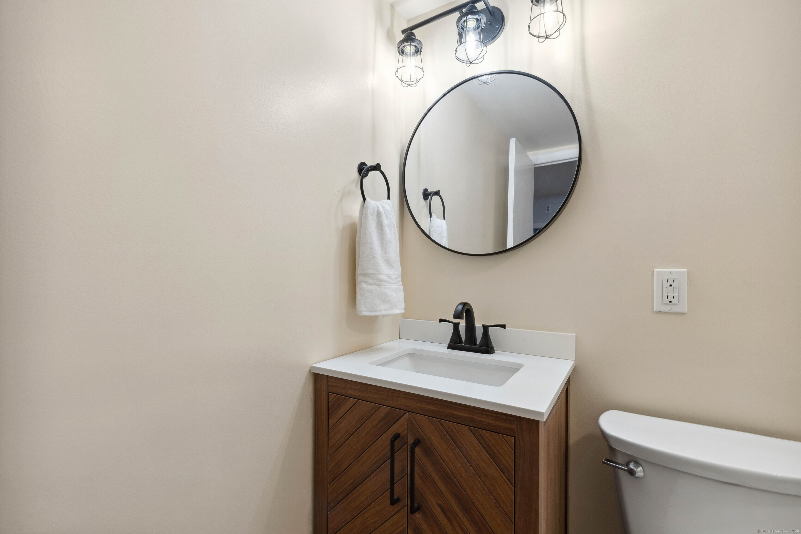 35 Old Acres Road East Haddam, CT 06469 - Photo 12 of 40