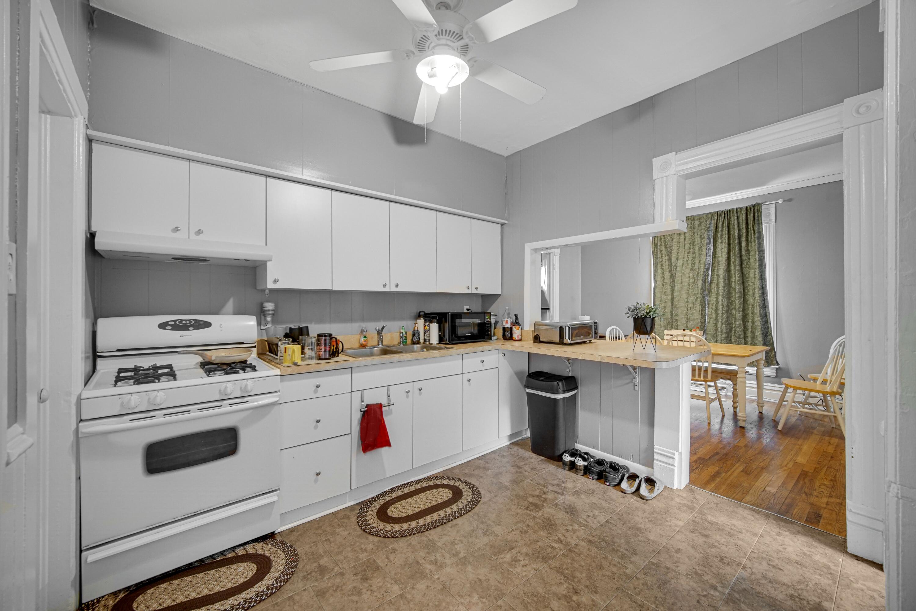 301 East North Street Crown Point, IN 46307 - Photo 8 of 16 3000x2000