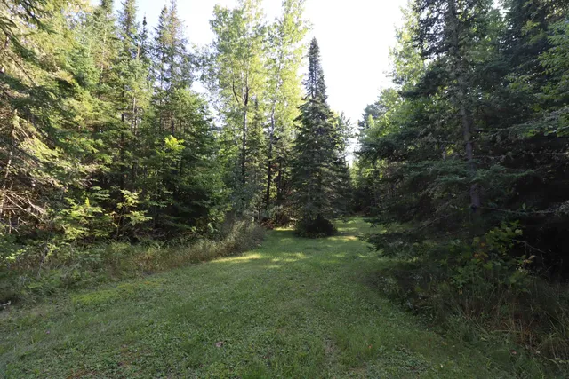 $349,900 | 24-xxx Lupine Lane, Cornucopia, WI 54827