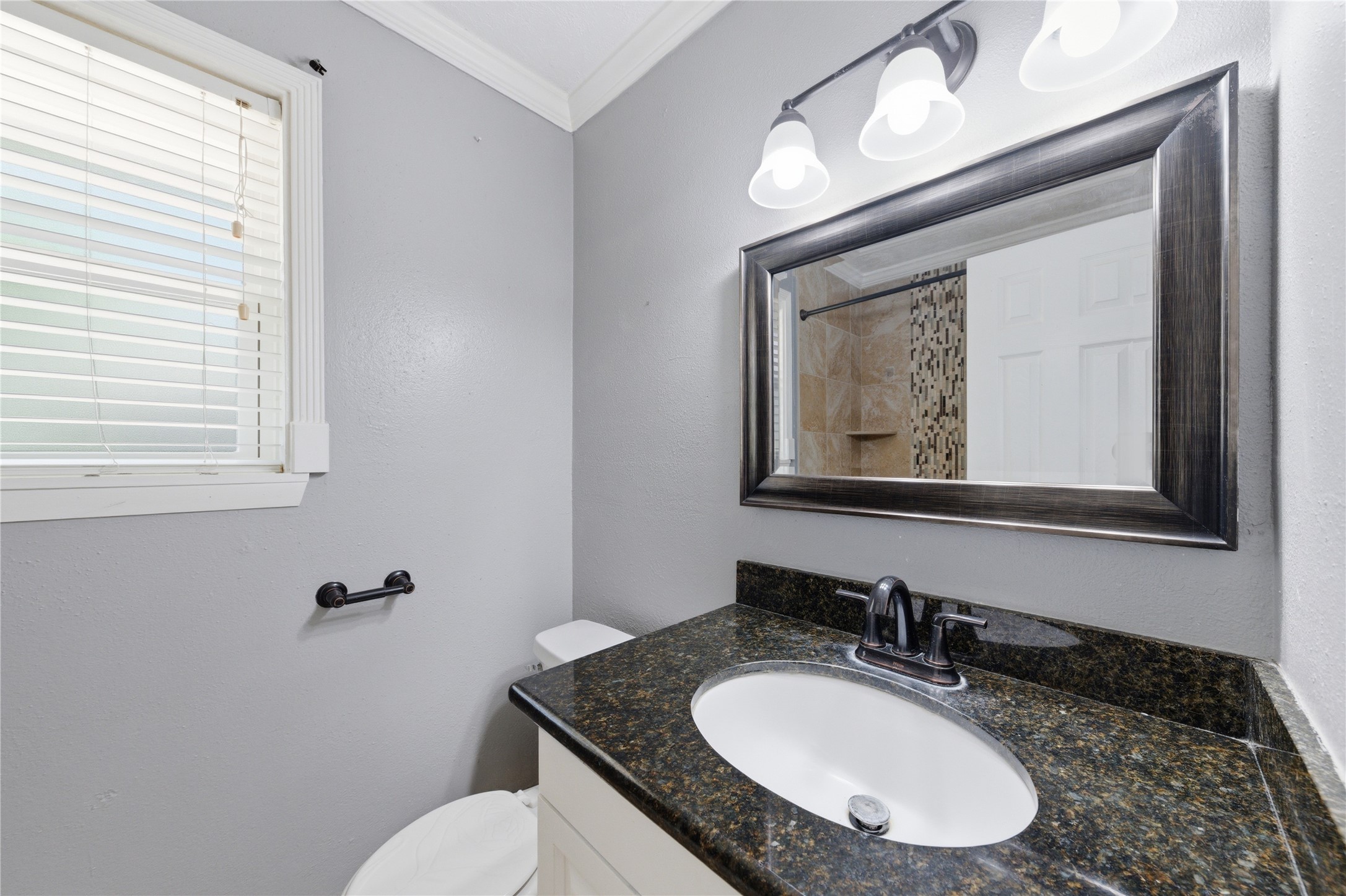 7030 Sandswept Lane Houston, TX 77086 - Photo 12 of 15