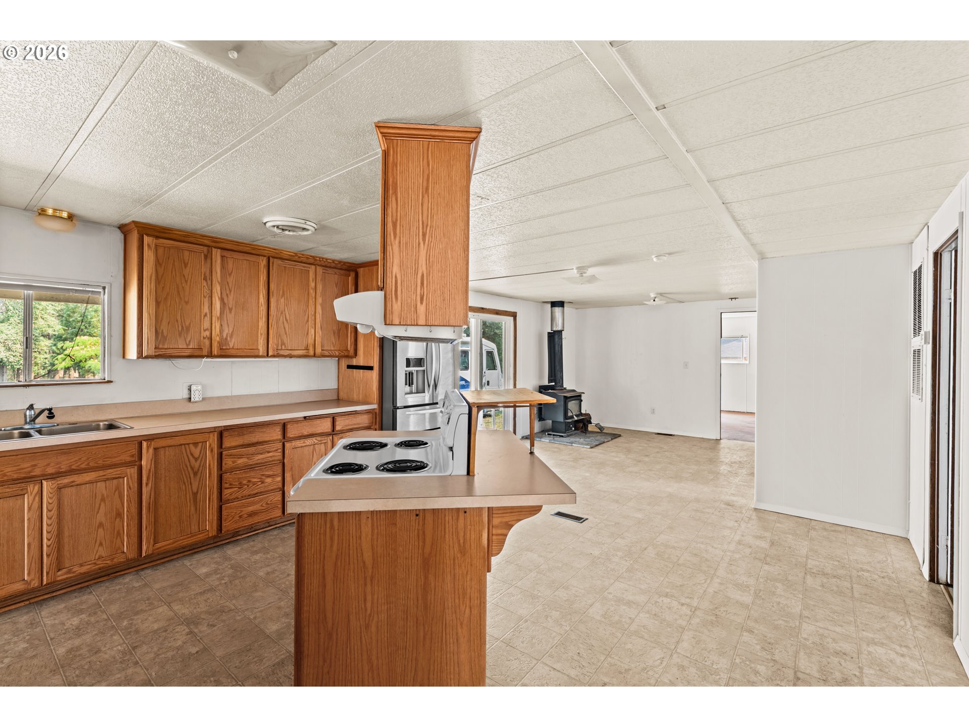 26266 Cory Road Junction City, OR 97448 - Photo 10 of 29 Gallery Image 10