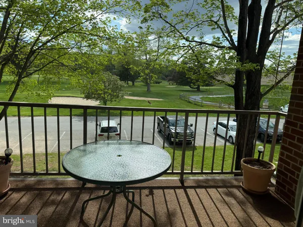 $2,400 | 300 Drummers Lane, Unit 300, Wayne, PA 19087