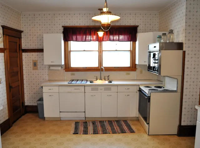 $168,500 | 410 North 5th Street, Montevideo, MN 56265