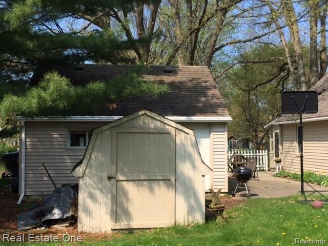 3301 Emmons Avenue Rochester Hills, MI 48307 - Photo 17 of 19