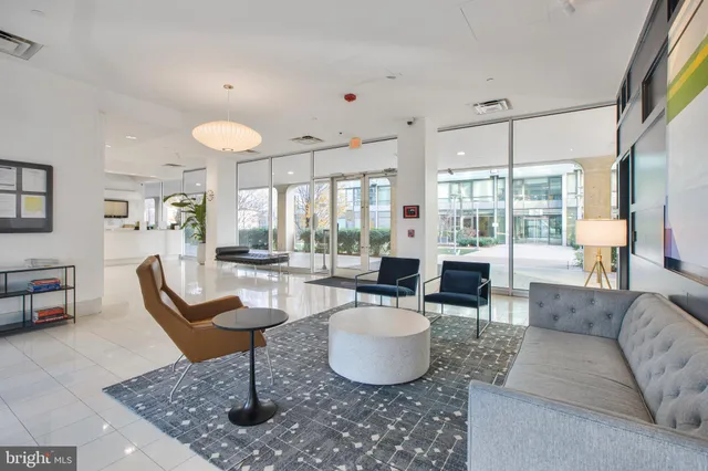 $3,000 | 1101 3rd Street Southwest, Unit 104, Washington, DC 20024