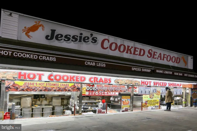 $3,000 | 1101 3rd Street Southwest, Unit 104, Washington, DC 20024