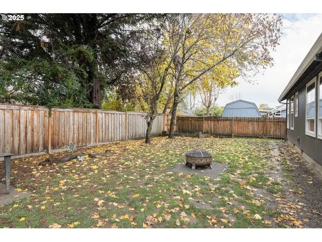 $425,000 | 959 Southwest Oriole Street, McMinnville, OR 97128