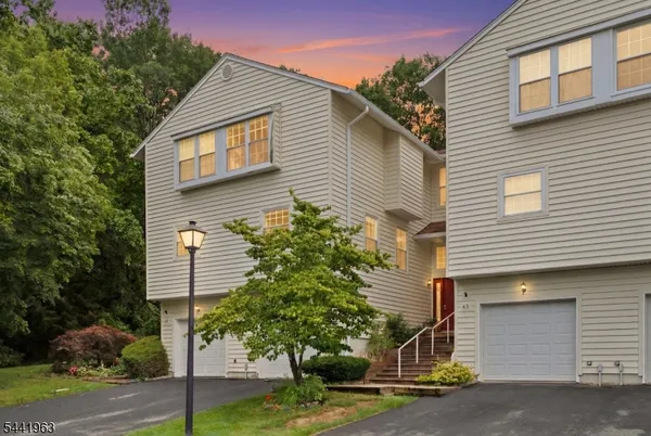 $310,000 | 45 Rhea Run, Newton, NJ 07860