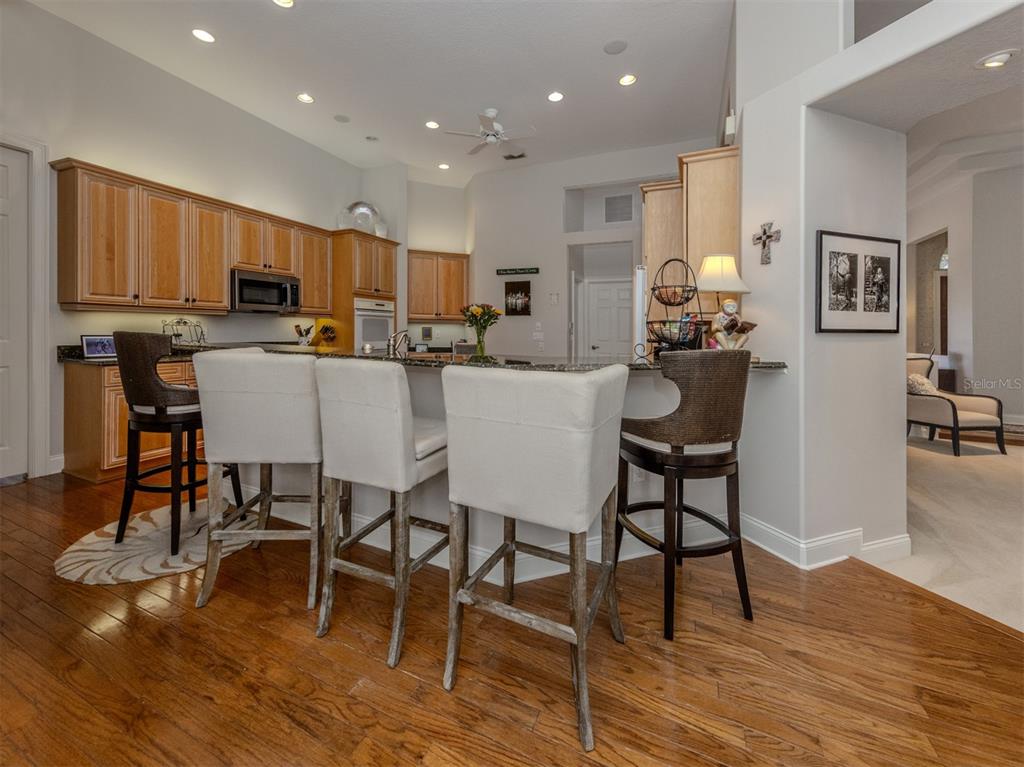 444 Tremingham Way Venice, FL 34293 - Photo 11 of 93