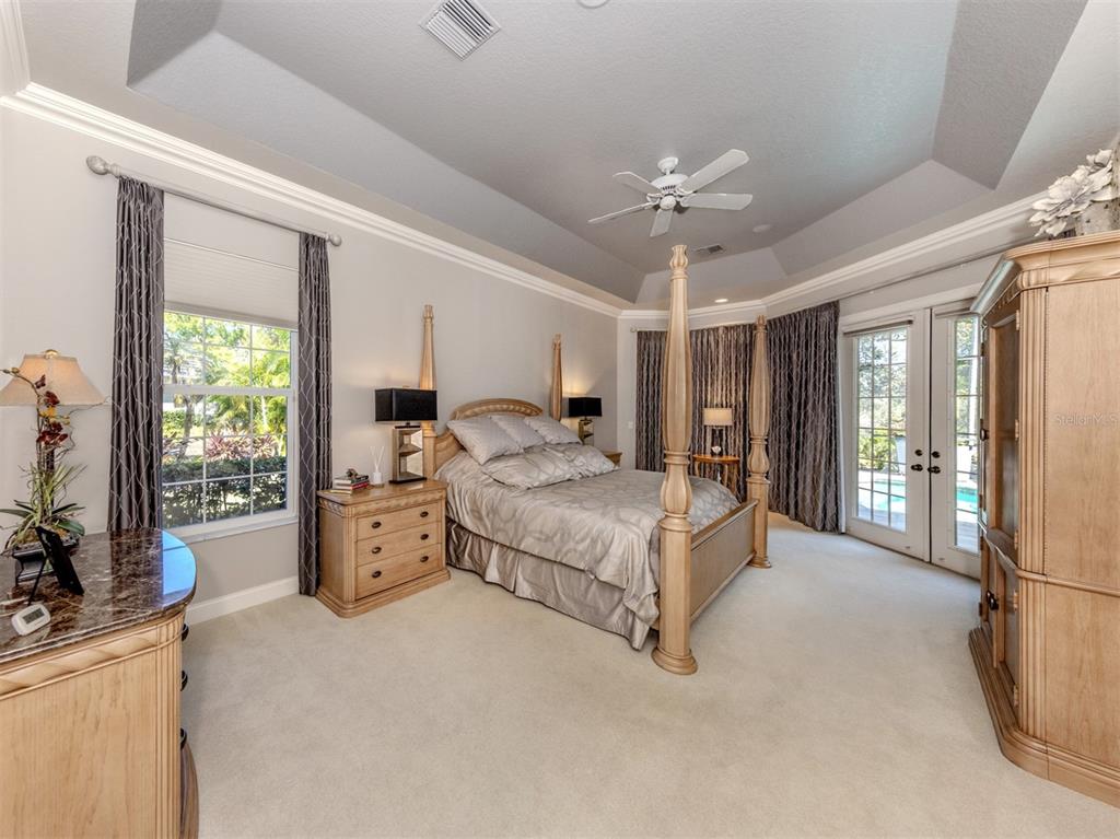 444 Tremingham Way Venice, FL 34293 - Photo 16 of 93