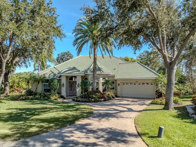 $1,280,000 | 444 Tremingham Way, Venice, FL 34293