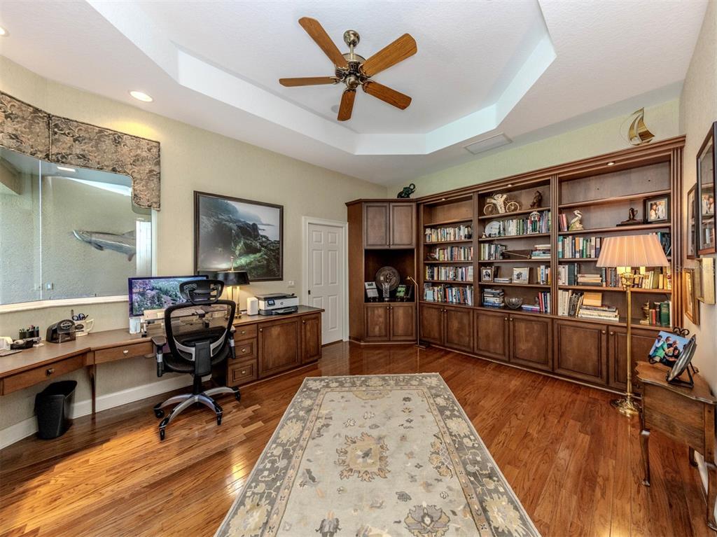 444 Tremingham Way Venice, FL 34293 - Photo 24 of 93