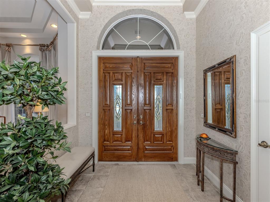 444 Tremingham Way Venice, FL 34293 - Photo 5 of 93