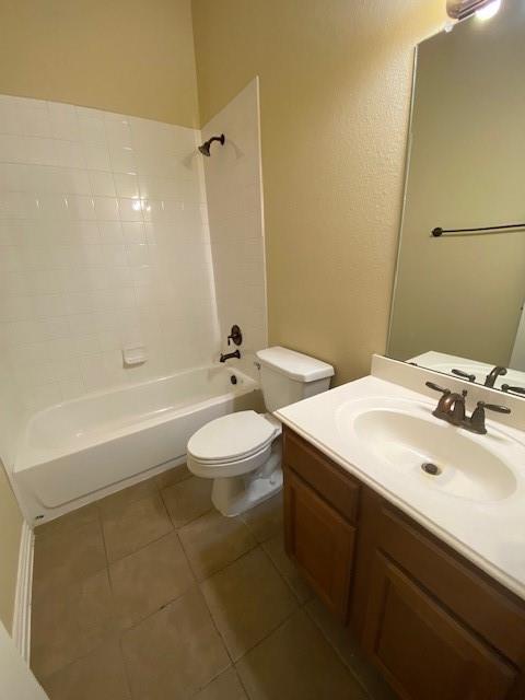 4952 Stephanie Street Frisco, TX 75033 - Photo 17 of 21 a bathroom with a sink and a mirror
