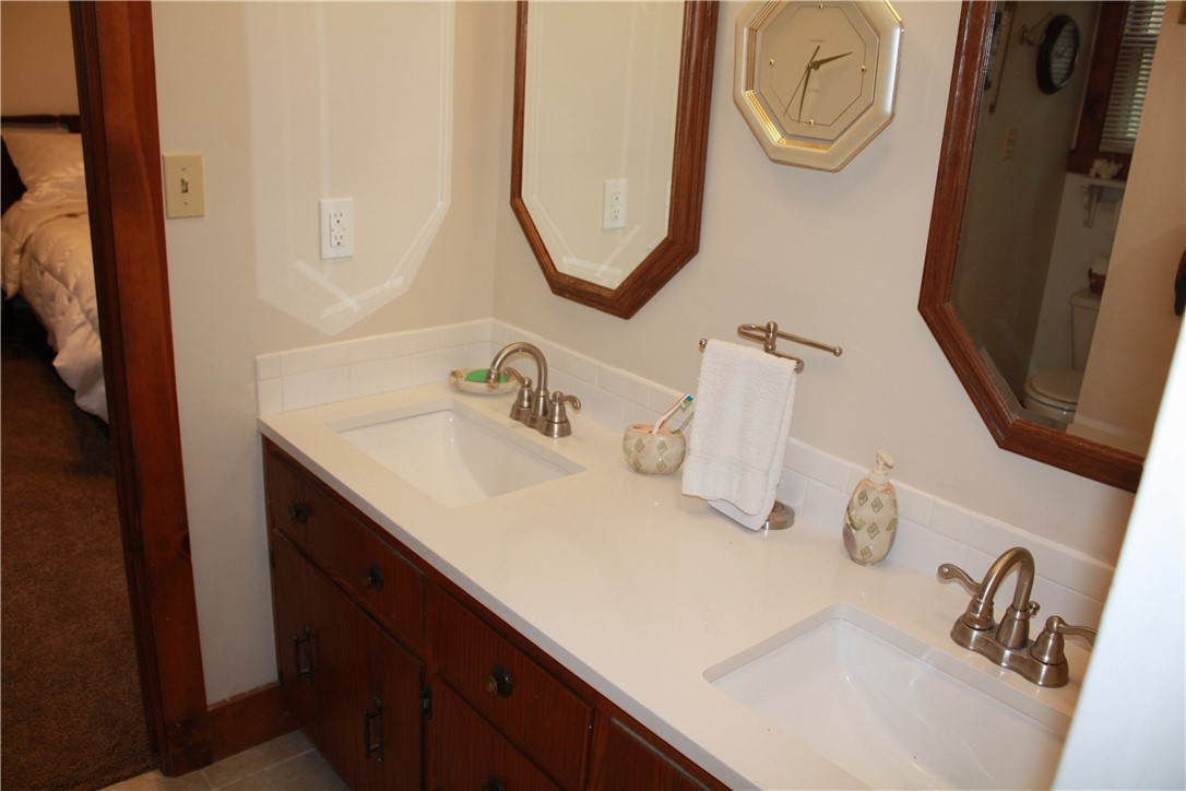 2705 South Taylor Road Decatur, IL 62521 - Photo 16 of 18