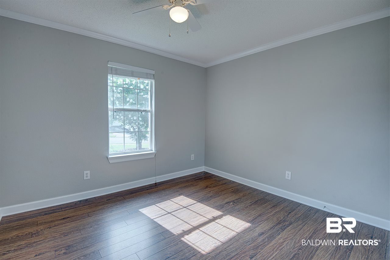 13501 Sartoris Court Foley, AL 36535 - Photo 18 of 24 Guest Bedroom
