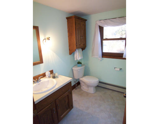 25 Tallard Road Westford, MA 01886 - Photo 13 of 24 Gallery Image 13