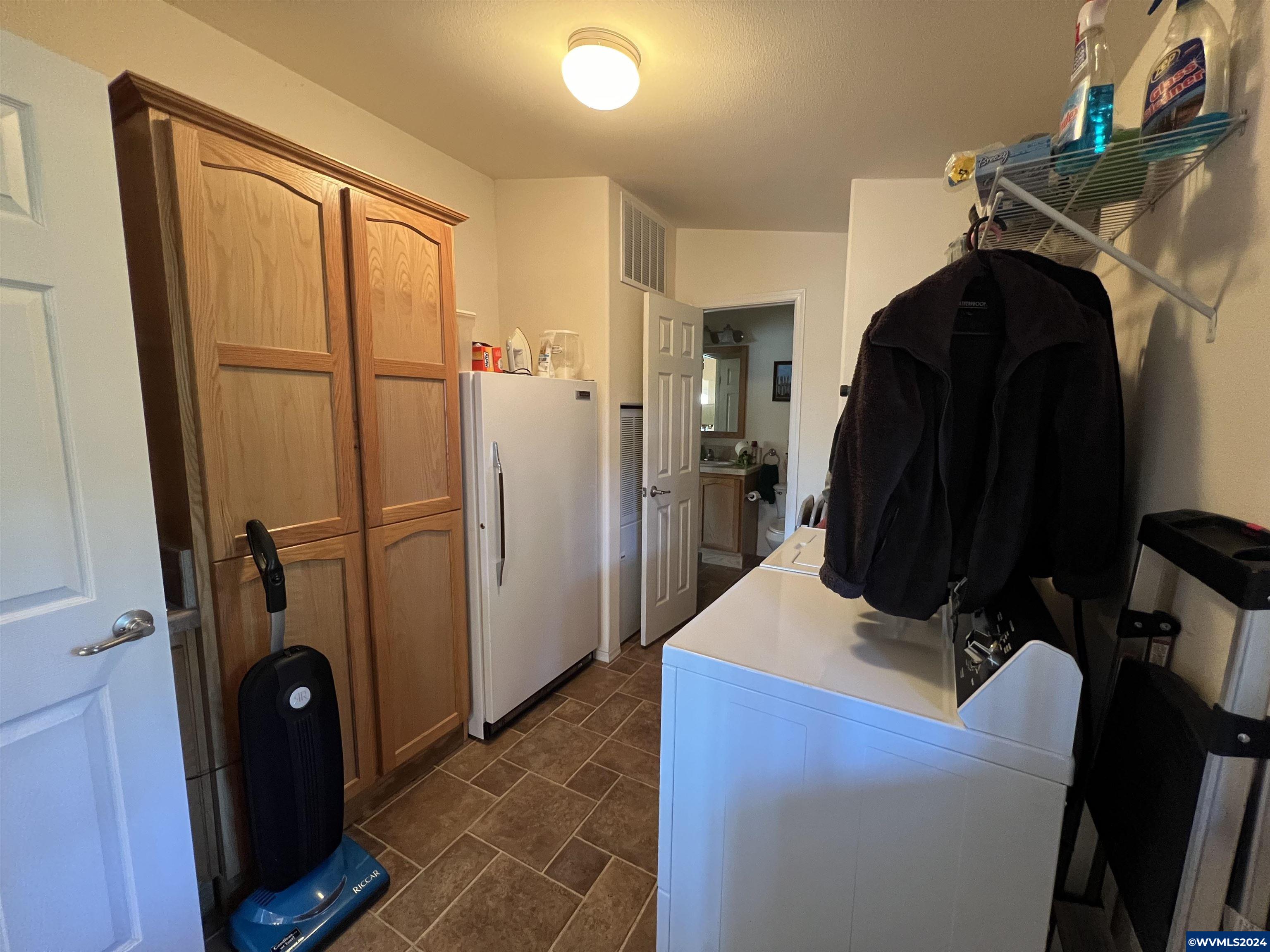 33125 White Oak Road, Unit 17 Corvallis, OR 97333 - Photo 13 of 38