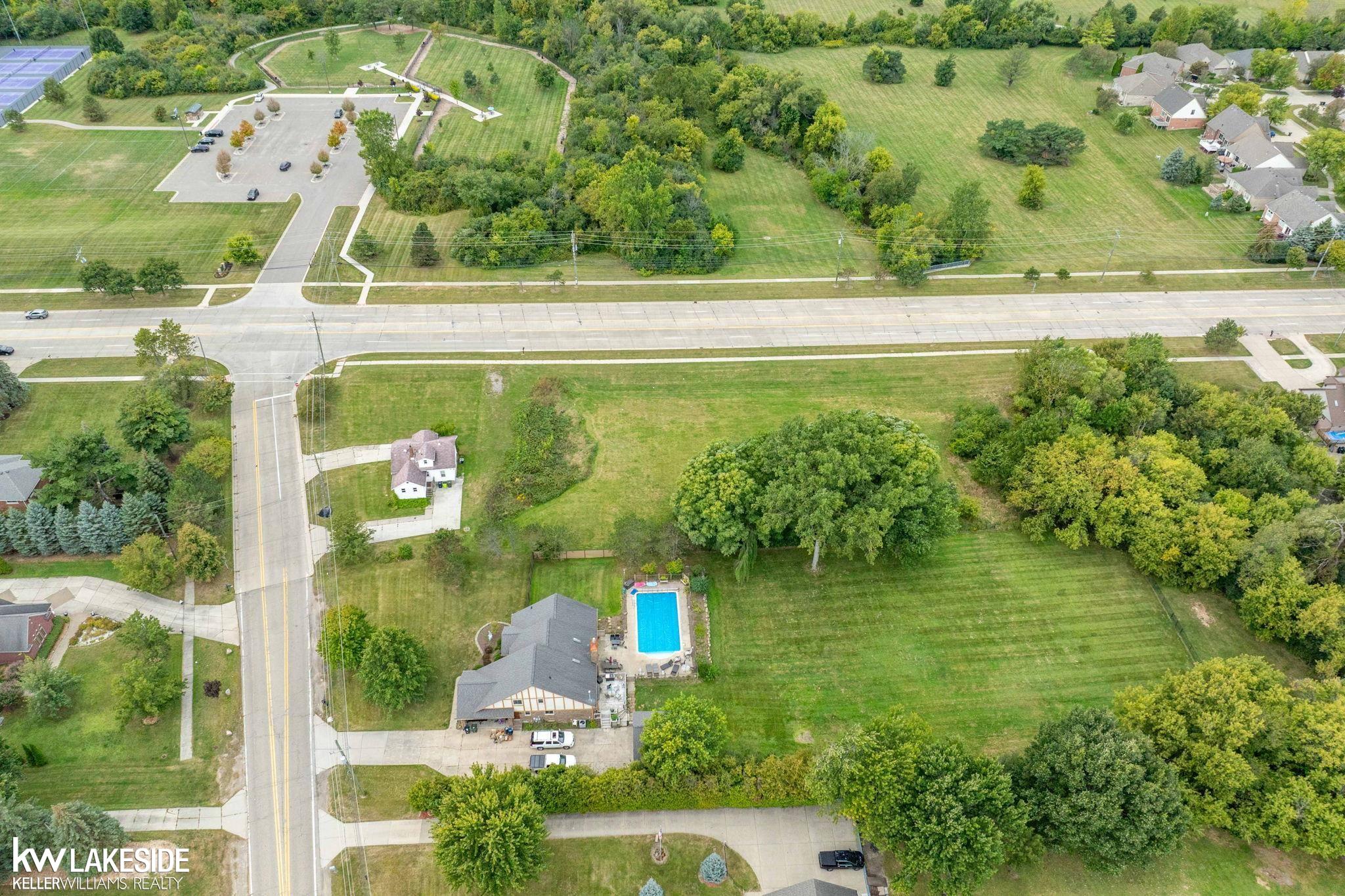 42040 Ryan Road Sterling Heights, MI 48314 - Photo 38 of 42 Gallery Image 38