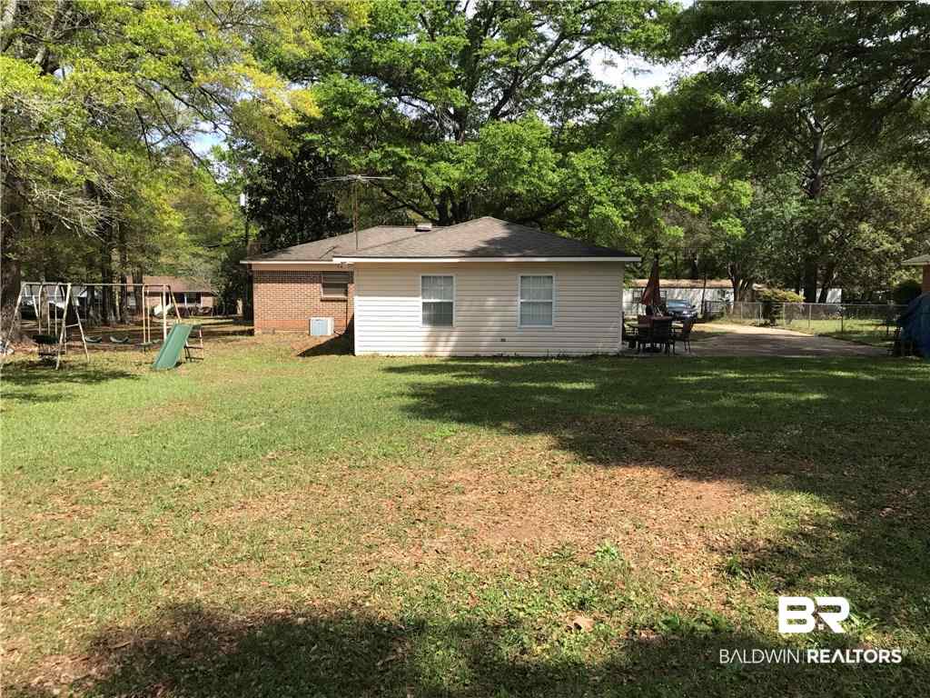 4488 Diamond Avenue Mobile, AL 36619 - Photo 4 of 31