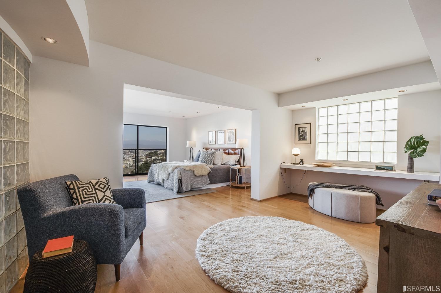 138 Corwin Street San Francisco, CA 94114 - Photo 28 of 60 a living room with furniture window and a couch
