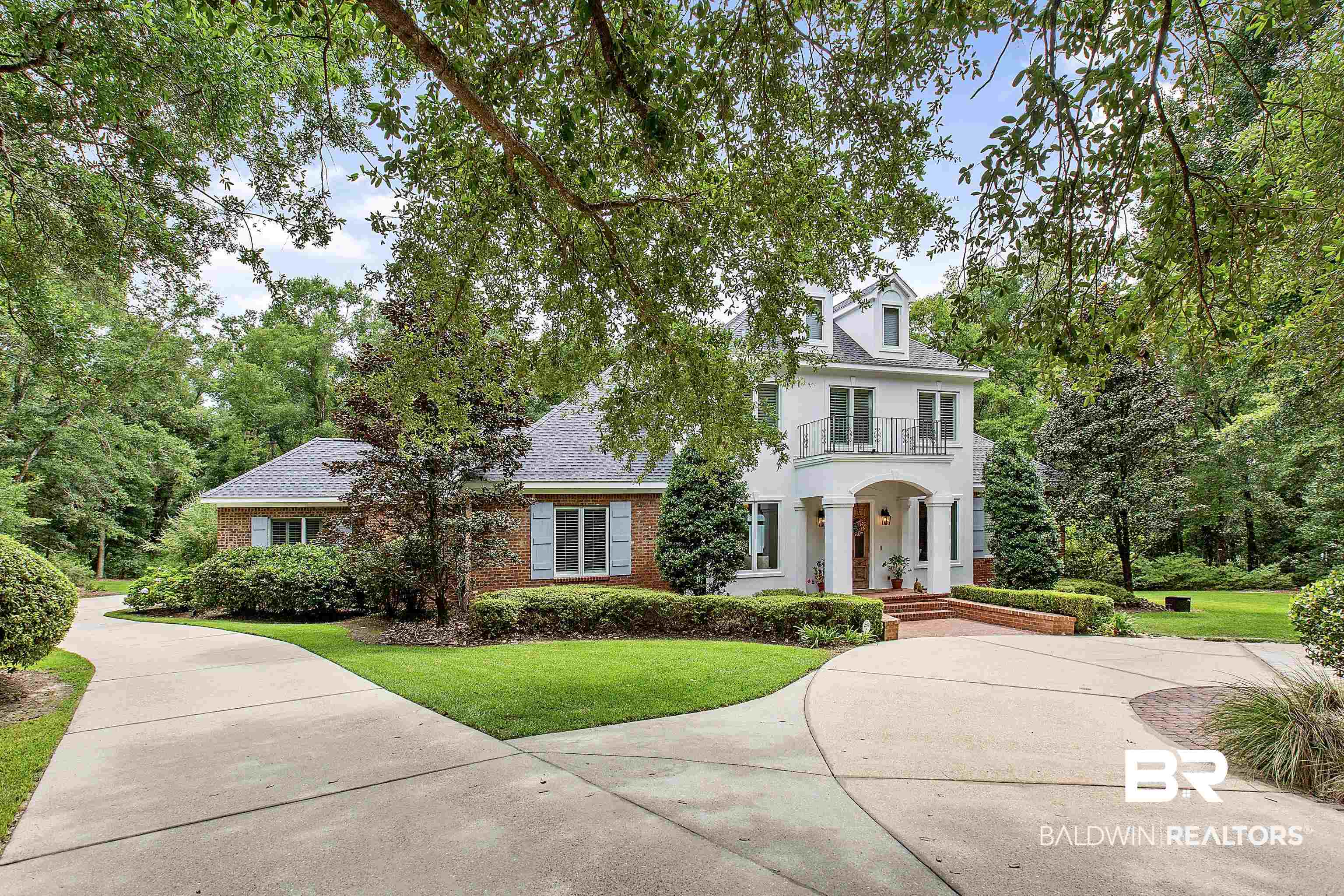 6930 Oak Point Lane Fairhope, AL 36532 - Photo 3 of 50 Driveway to Garage