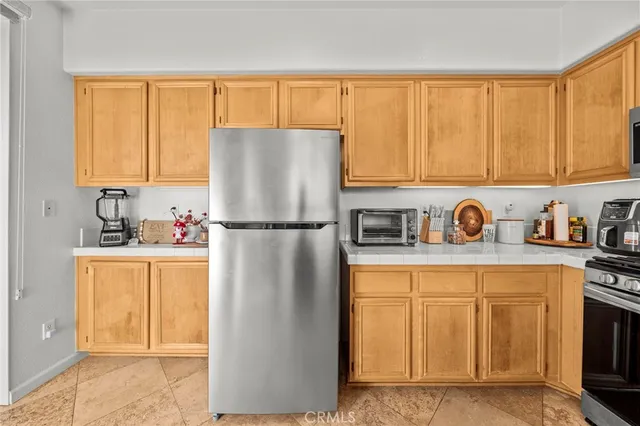 $525,000 | 41685 Woodridge Avenue, Unit 1, Murrieta, CA 92562