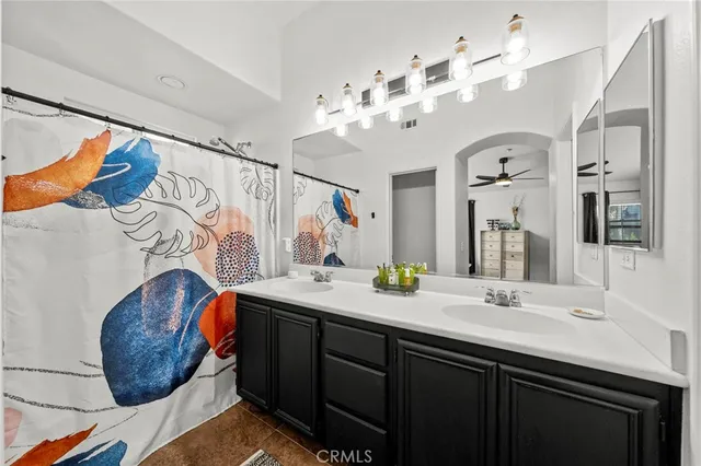 $525,000 | 41685 Woodridge Avenue, Unit 1, Murrieta, CA 92562