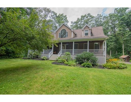 531 Boxford Road Haverhill, MA 01835 - Photo 3 of 32