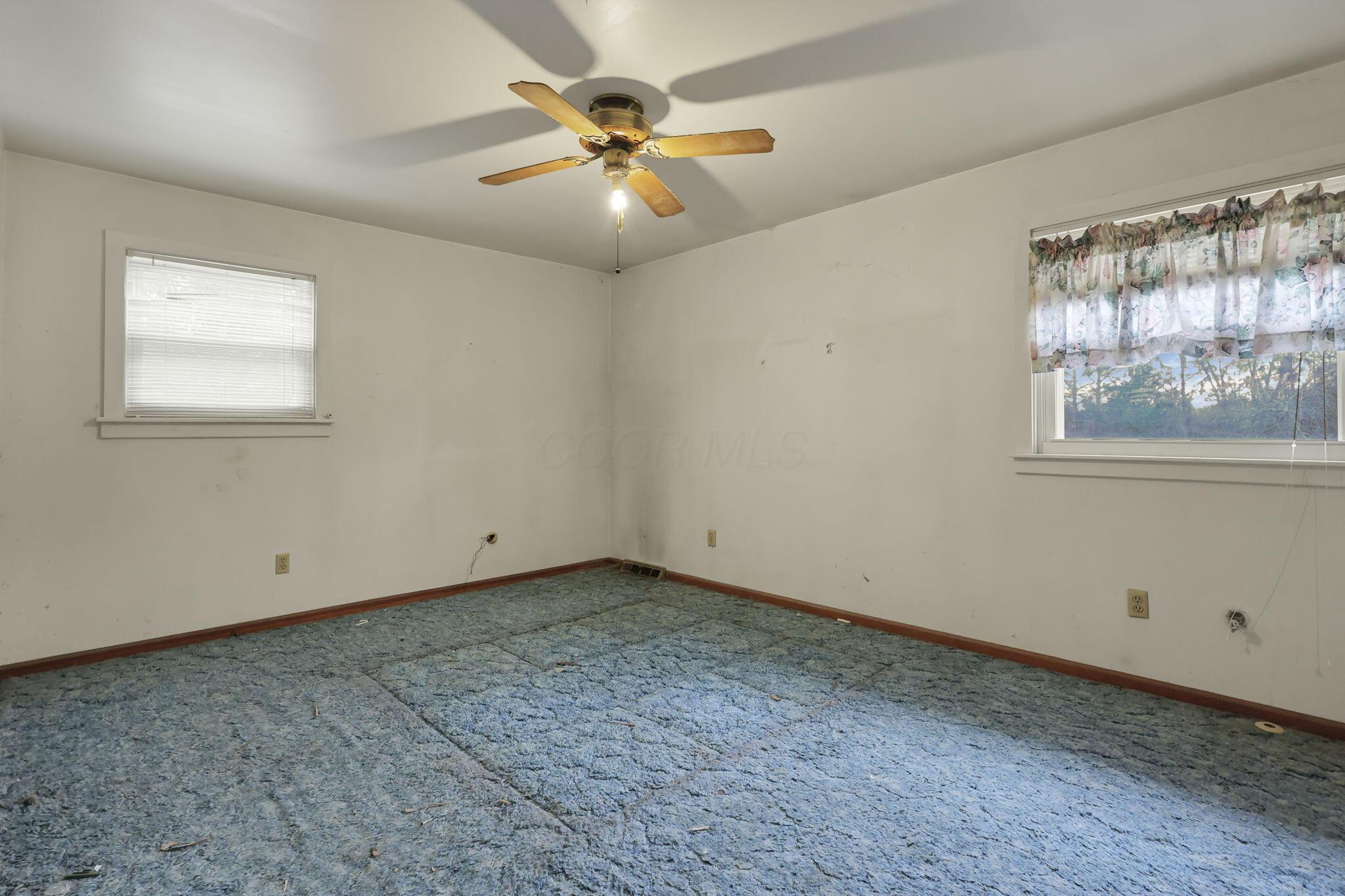 6175 Headley Road Columbus, OH 43230 - Photo 33 of 69 37-web-or-mls-G02A3581 - Copy