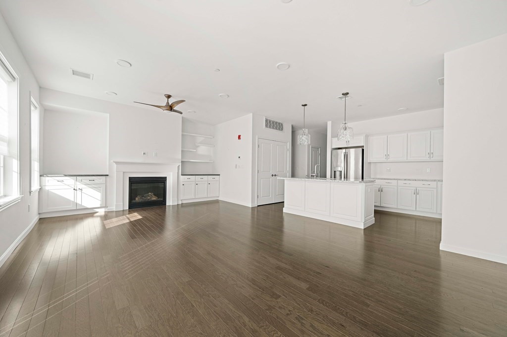 1 Revolution Way, Unit 201 Canton, MA 02021 - Photo 8 of 40