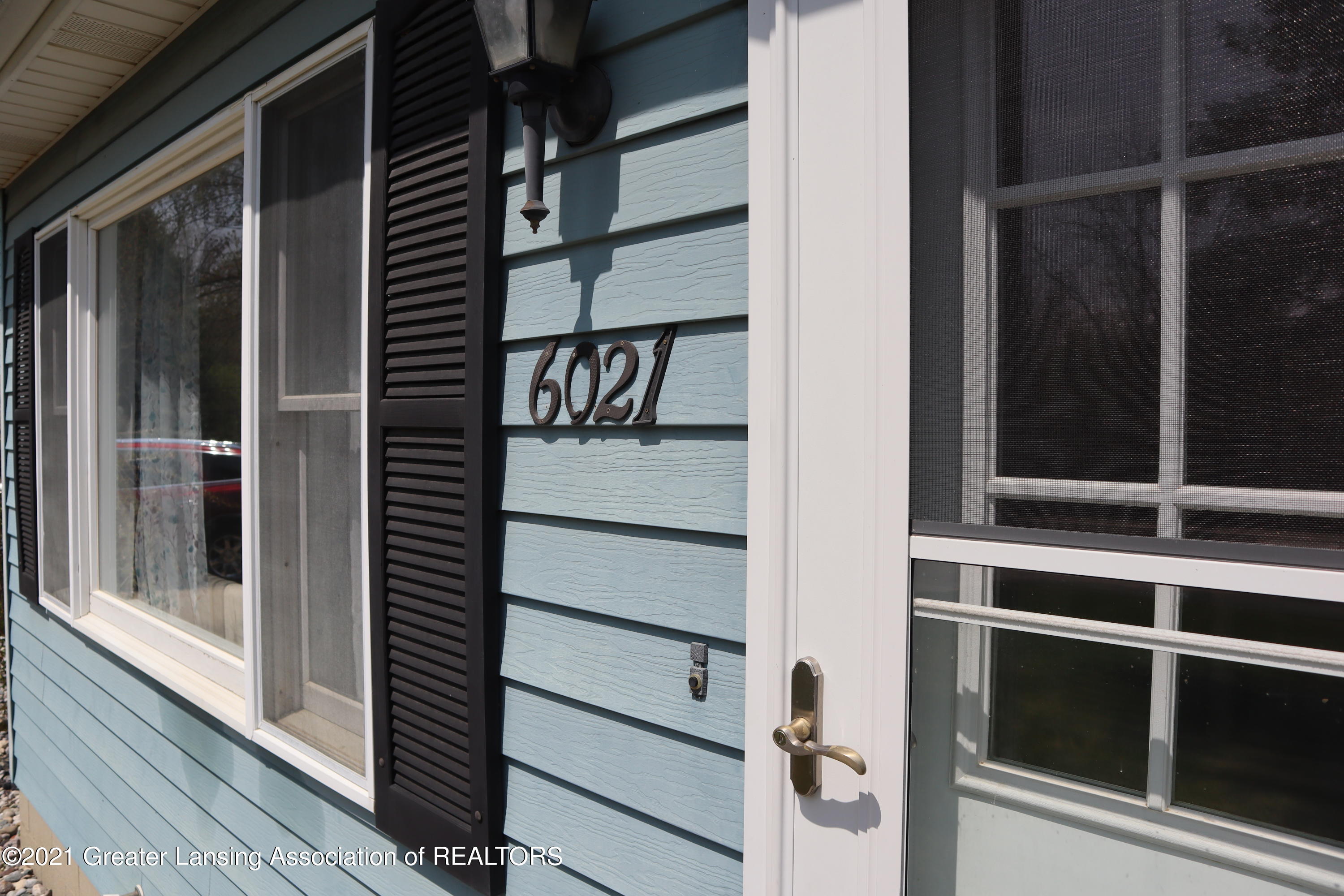6021 Steele Road Eaton Rapids, MI 48827 - Photo 3 of 27 75CD5A67-DE8A-485C-8371-E502DF26B8CC