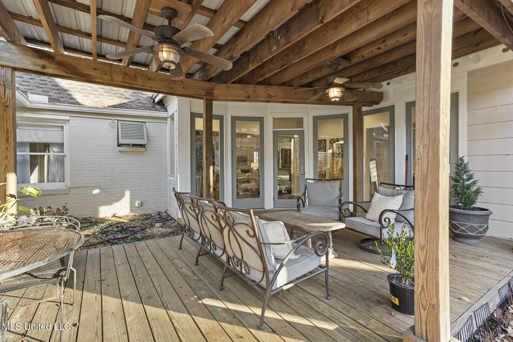 4465 Wedgewood Street Jackson, MS 39211 - Photo 28 of 30 4465 Wedgewood-34